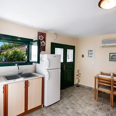 Lefkada Sunset House